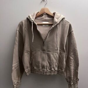 Abercrombie & Fitch Cropped Zip Hoodie